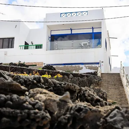 Apartment Caleta Blue House - Macaronesiahomes Caleta de Caballo
