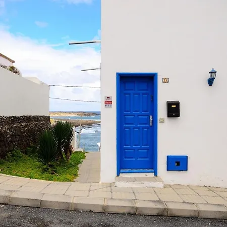 Caleta Blue House - Macaronesiahomes Caleta de Caballo