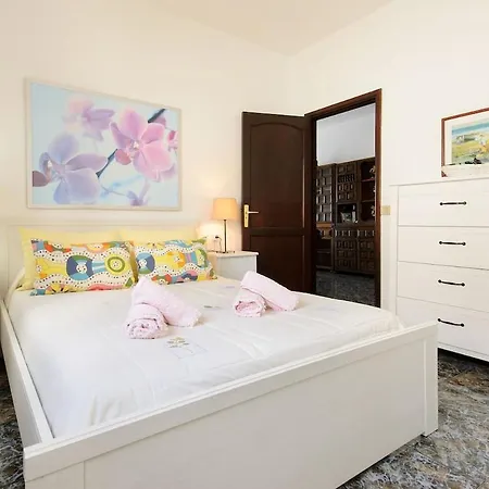 Caleta Blue House - Macaronesiahomes * Caleta de Caballo